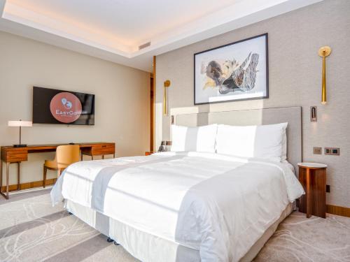 EasyGo - Address Opera Residences T2 - 2 Bedroom - image 8