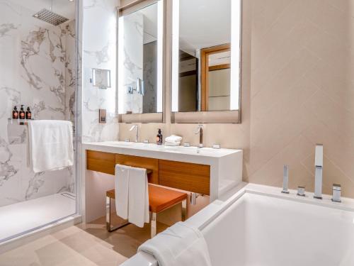EasyGo - Address Opera Residences T2 - 2 Bedroom - image 12
