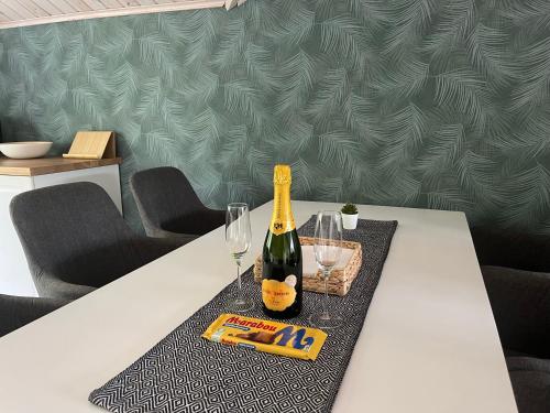 Fjällbacka Premium Living - Wonderful Location (Fjallbacka Premium Living - Wonderful Location) in Trollhattan