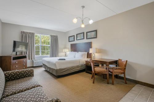 The Landmark Inn