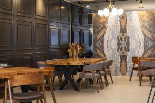 מסעדה, Hotel Denis in פריזרן