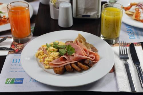 572348778 Holiday Inn Express Villahermosa by IHG