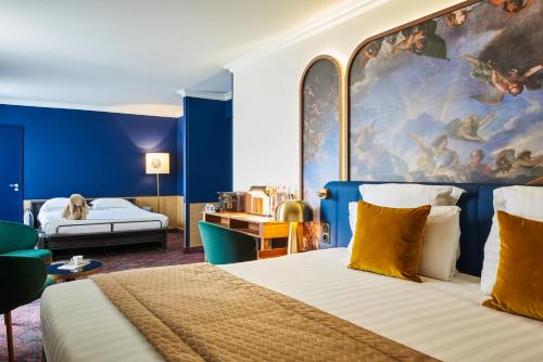 room detail thumbnail 0