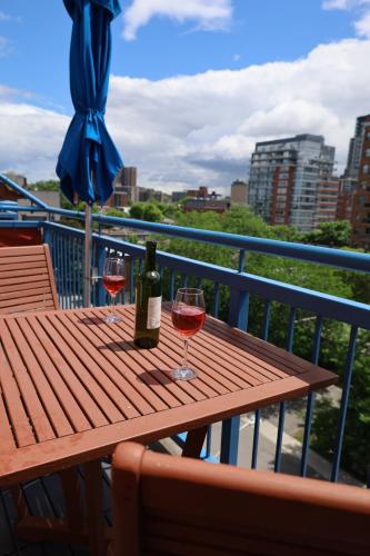 阳台/露台, 拜沃德蓝色旅馆 (ByWard Blue Inn) in 渥太华(ON)