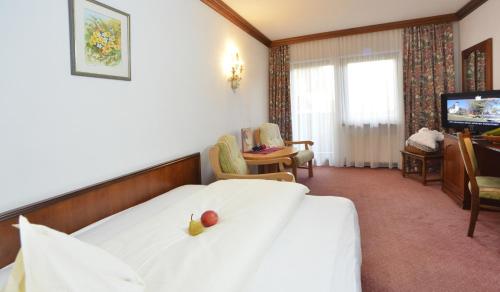 1 twin bed