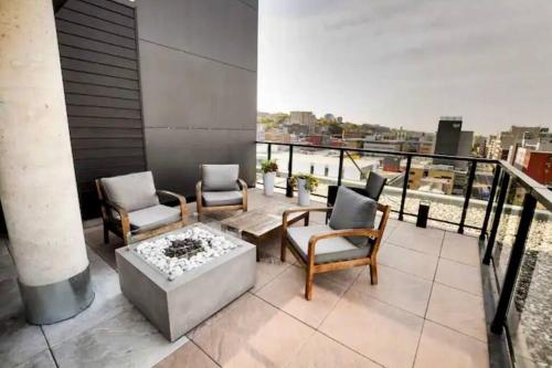 Condo - 305 Piscine BBQ WIFI 2