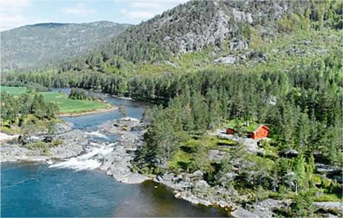 Viesnīcas āriene, Holiday Home Dølemo Fosslaugfoss in Ovre Ramse
