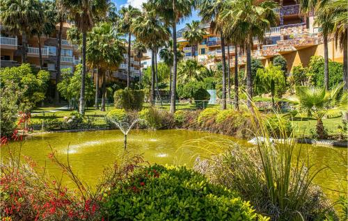 Two-Bedroom Apartment in Benalmadena - image 12