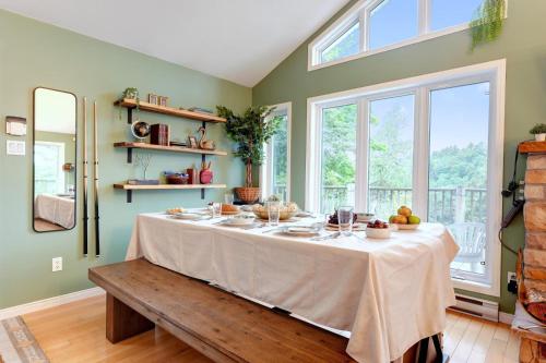 Lac Laurel Access Spa & Nature in Wentworth-Nord (QC)