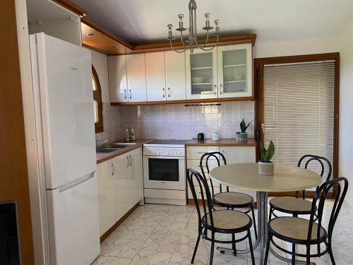 Yota's House Yota's House