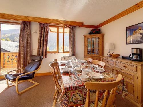 Appartement Spacieux · Pied des Pistes · Balcon Terrasse · Parking Couvert · 6 Pers · Les Belleville in Villarencel