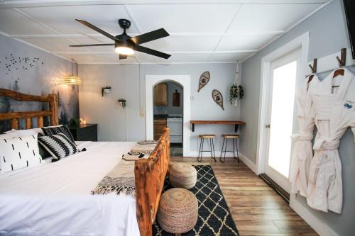 Freshly Updated The Mountain Cottages #1 - image 2