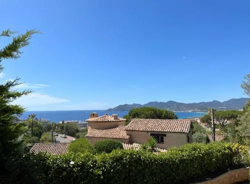 Charming Villa-Appartement With A View On The Sea Of 95 M2 photo 2