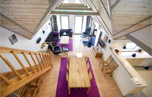  Awesome Home In Humble With Sauna in Humble