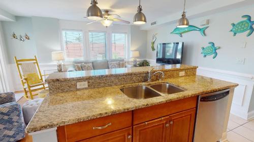 Captains Watch 15 by Tybee Beach Vacation Rentals Captains Watch 15 by Tybee Beach Vacation Rentals