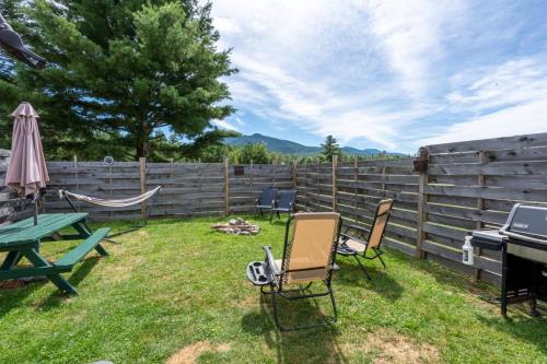 Relax with mountain views & a hot tub #5, Carroll (foto 10)