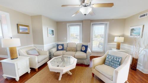 Captains Watch 20 by Tybee Beach Vacation Rentals Captains Watch 20 by Tybee Beach Vacation Rentals