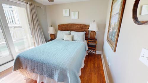 Captains Watch 20 by Tybee Beach Vacation Rentals Captains Watch 20 by Tybee Beach Vacation Rentals