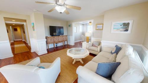 Captains Watch 20 by Tybee Beach Vacation Rentals Captains Watch 20 by Tybee Beach Vacation Rentals