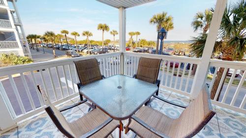 Dolphin Watch 01 by Tybee Beach Vacation Rentals Dolphin Watch 01 by Tybee Beach Vacation Rentals