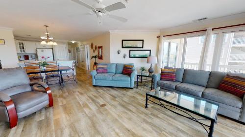 Dolphin Watch 05 by Tybee Beach Vacation Rentals Dolphin Watch 05 by Tybee Beach Vacation Rentals