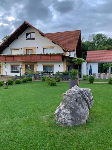 Casa Bucegi, Bran (fotografie 3)