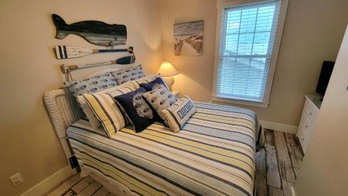 Dolphin Watch 09 by Tybee Beach Vacation Rentals Dolphin Watch 09 by Tybee Beach Vacation Rentals