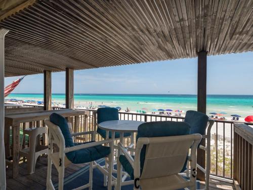 Costa Del Sol C3 by Newman-Dailey near Bad Ass Coffee