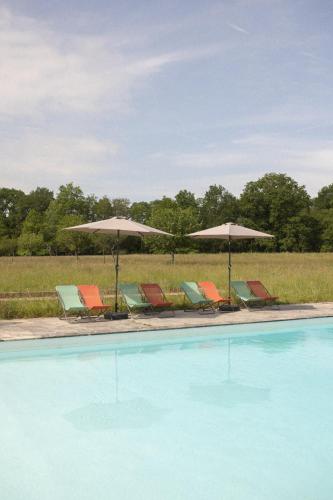 Maison pour 15 personnes - Piscine - 50 min /Paris gîte à louer Gazeran