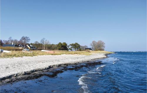 Hotellet från utsidan, 0-Bedroom Holiday Home In Borrby in Simrishamn