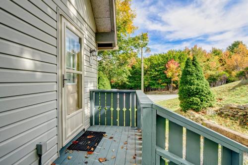 101 Hornbeam Rd, Unit 6D by Carolina Stays in Beech Mountain, USA