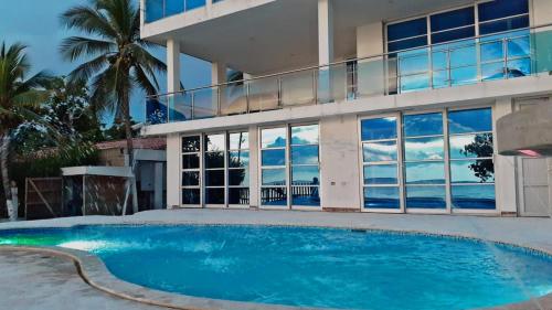 Villa El Tucán (Villa El Tucan) in Tolu