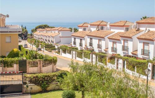 Amazing apartment in Marbella with Outdoor swimming pool WiFi and 2 Bedrooms - image 5