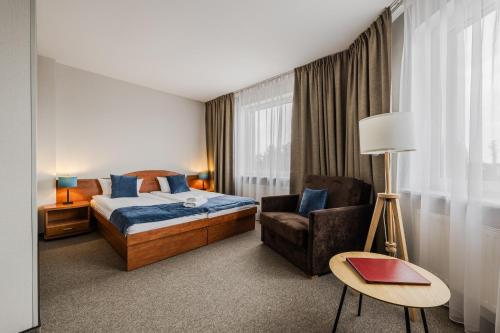 1 queen bed