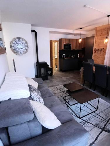 Résidence Les Terrasses De Vars Ste Catherine - LES TERRASSES DE VARS SAINTE CATHERINE MAE-9371 - Location saisonnière - Vars