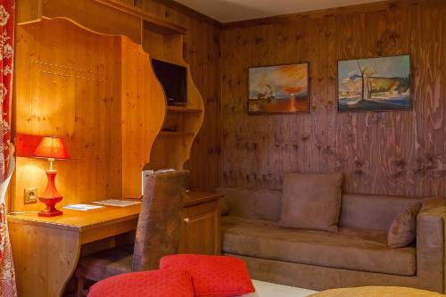 Double Room 44