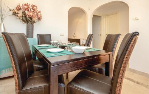 Beautiful apartment in Laguna de Mijas w/ Outdoor swimming pool Outdoor swimming pool and 2 Bedrooms - image 7