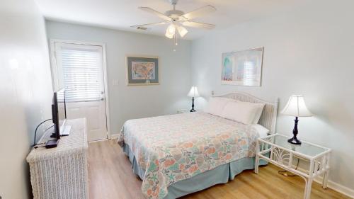 South Beach Ocean Condos S 05 by Tybee Beach Vacation Rentals South Beach Ocean Condos S 05 by Tybee Beach Vacation Rentals