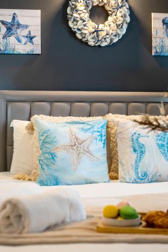 Brighton Apartment Walk to Cafés Beach & The Lanes Parking Available at Extra Cost on Request Only GioStays - image 4