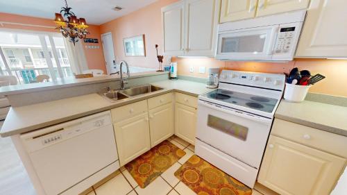 South Beach Ocean Condos S 06 by Tybee Beach Vacation Rentals South Beach Ocean Condos S 06 by Tybee Beach Vacation Rentals