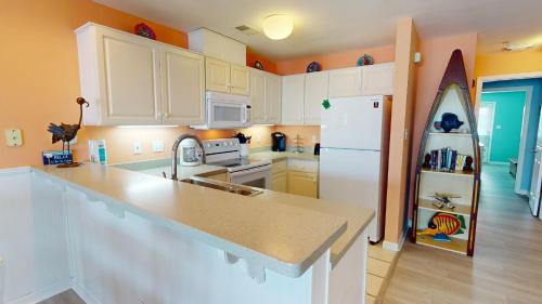 South Beach Ocean Condos S 06 by Tybee Beach Vacation Rentals South Beach Ocean Condos S 06 by Tybee Beach Vacation Rentals