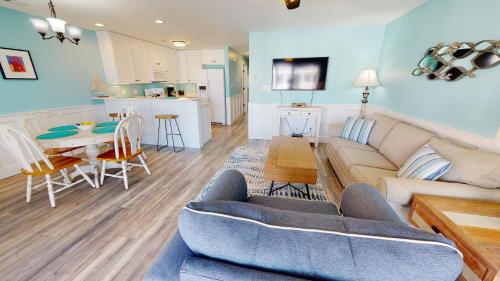 South Beach Ocean Condos S 08 by Tybee Beach Vacation Rentals South Beach Ocean Condos S 08 by Tybee Beach Vacation Rentals