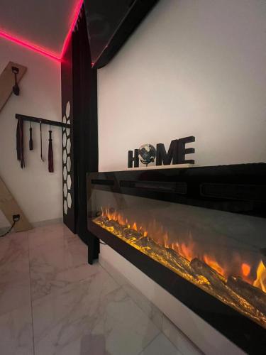 Aphrodite LoveRoom in Chateau-Landon