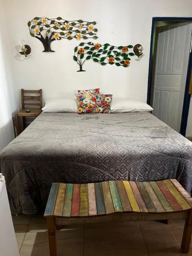 1 double bed, 1 twin bed