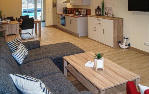 2 Bedroom Cozy Home In Gützkow (2 Bedroom Cozy Home In Gutzkow) in Gutzkow