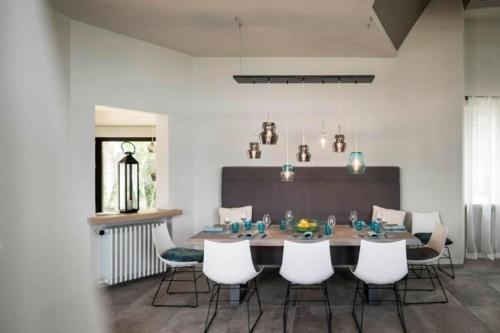  Villa am Lago Ein Luxus-Hidaway am Gardasee mit privatem Badesteg in Biaza