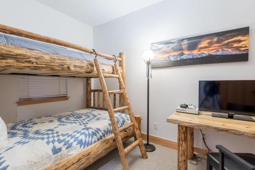 Snowstar Condo 23