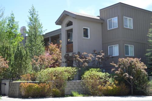 Snowstar Condo 23 – Ketchum/ Sun Valley, ID