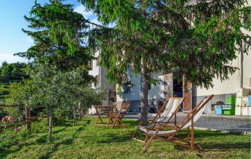 Hotelli välisilme, 3 Bedroom Amazing Home In Castiglione Chiavarese in Castiglione Chiavarese