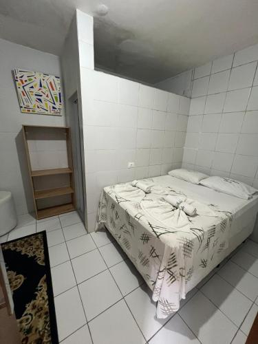 1 twin bed